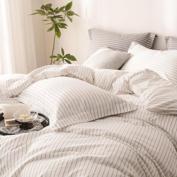 Cover with Zipper Closure and 2 Pillowcases, Color of Off White-Linen Grey Str - Picture 6 of 6